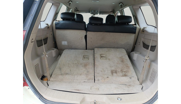 2017 Mahindra XUV500 W6, Diesel, Manual, 1,33,103 km, exterior
