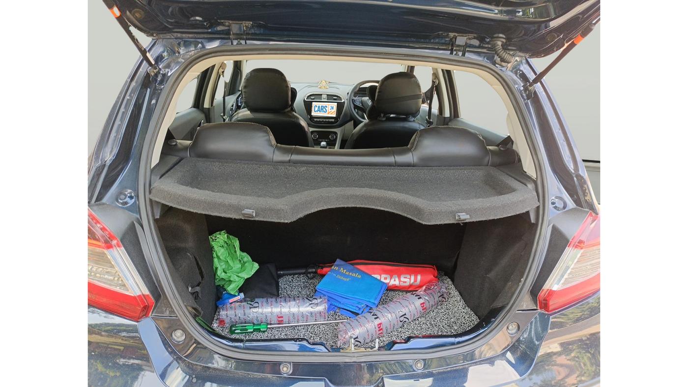 2023 Tata Tiago XZ PLUS PETROL, Petrol, Manual, 38,833 km, exterior
