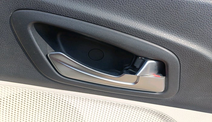 2024 Mahindra XUV 3XO AX5 1.5 Turbo Diesel, Diesel, Manual, 36,612 km, interior