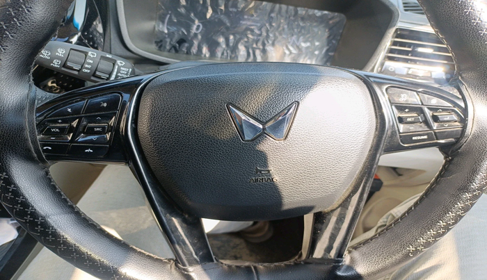 2024 Mahindra XUV 3XO AX5 1.5 Turbo Diesel, Diesel, Manual, 36,612 km, interior