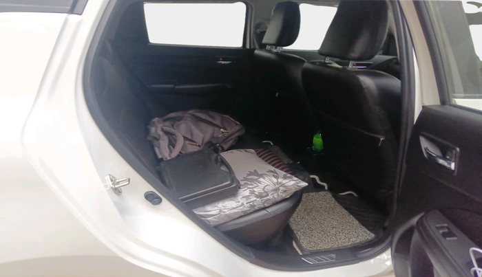 2022 Maruti Swift VXI AMT, Petrol, Automatic, 19,173 km, interior