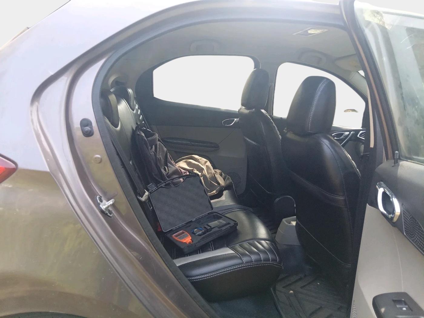 2017 Tata Tiago XZ PETROL, Petrol, Manual, 99,336 km, interior