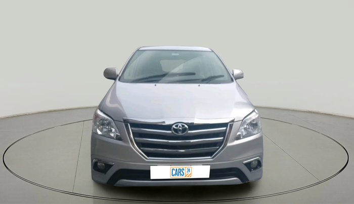 2014 Toyota Innova 2.5 VX 8 STR, Diesel, Manual, 1,49,111 km, exterior