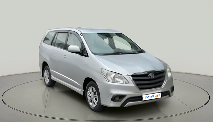 2014 Toyota Innova 2.5 VX 8 STR, Diesel, Manual, 1,49,111 km, exterior