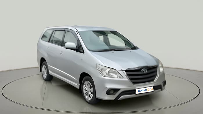 2014 Toyota Innova 2.5 VX 8 STR, Diesel, Manual, 1,49,111 km, exterior