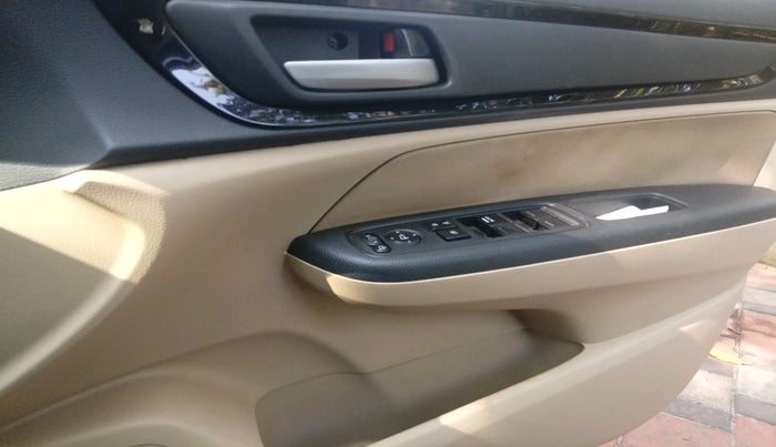 2019 Honda Amaze 1.2L I-VTEC S, Petrol, Manual, 74,664 km, interior