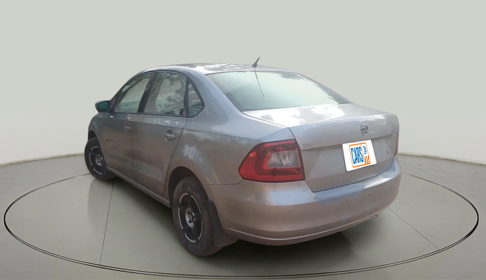 2012 Skoda Rapid AMBITION 1.6 TDI CR MT PLUS, Diesel, Manual, 2,36,476 km, exterior