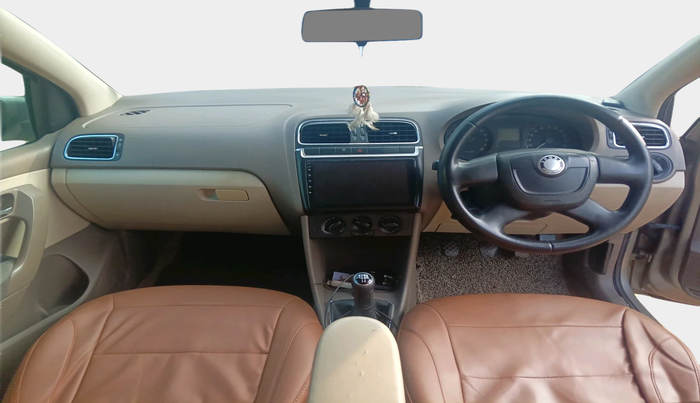 2012 Skoda Rapid AMBITION 1.6 TDI CR MT PLUS, Diesel, Manual, 2,36,476 km, interior