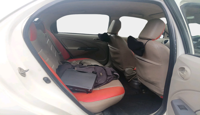 2014 Toyota Etios GD, Diesel, Manual, 1,97,319 km, interior