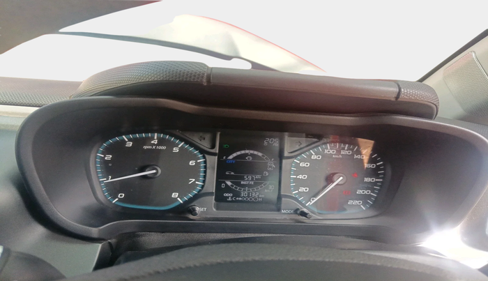 2022 Tata ALTROZ XT PETROL, Petrol, Manual, 30,132 km, interior