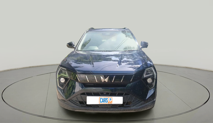 2024 Mahindra XUV 3XO AX5L 1.2 TGDi AT, Petrol, Automatic, 26,770 km, exterior