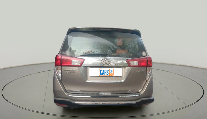 2017 Toyota Innova Crysta 2.4 VX 7 STR, Diesel, Manual, 1,02,298 km, exterior