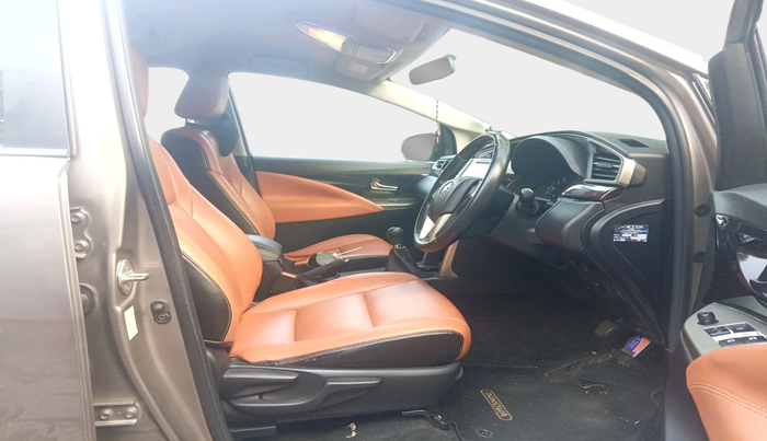 2017 Toyota Innova Crysta 2.4 VX 7 STR, Diesel, Manual, 1,02,298 km, interior