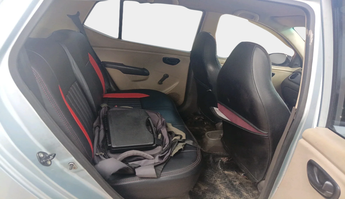 2011 Hyundai i10 ERA 1.1, Petrol, Manual, 1,28,742 km, interior