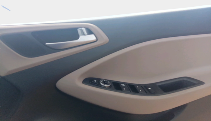 2015 Hyundai Elite i20 SPORTZ 1.2, Petrol, Manual, 48,073 km, interior