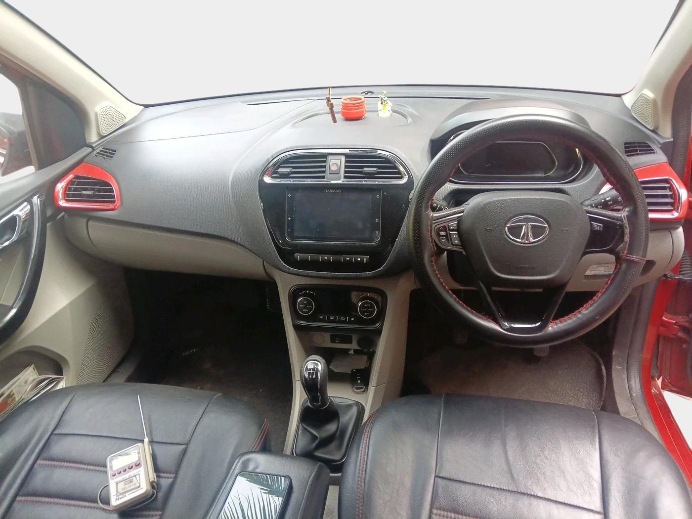 2019 Tata Tiago XZ PLUS PETROL, Petrol, Manual, 47,164 km, interior