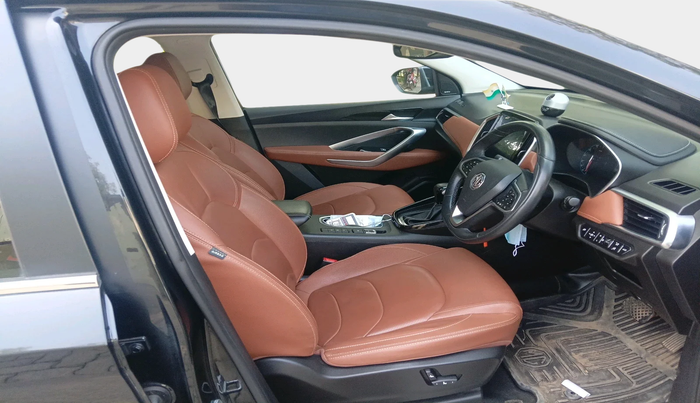 2021 MG HECTOR PLUS SHARP 1.5 PETROL TURBO CVT 6-STR, Petrol, Automatic, 60,776 km, interior