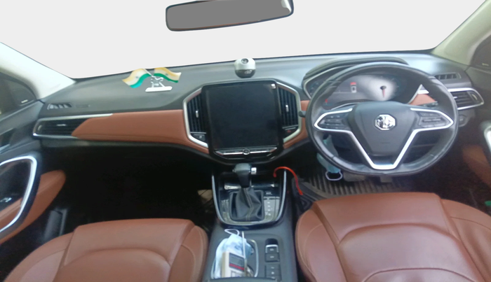 2021 MG HECTOR PLUS SHARP 1.5 PETROL TURBO CVT 6-STR, Petrol, Automatic, 60,776 km, interior