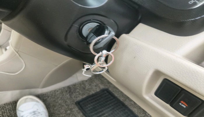 2017 Maruti Dzire VDI, Diesel, Manual, 83,973 km, interior