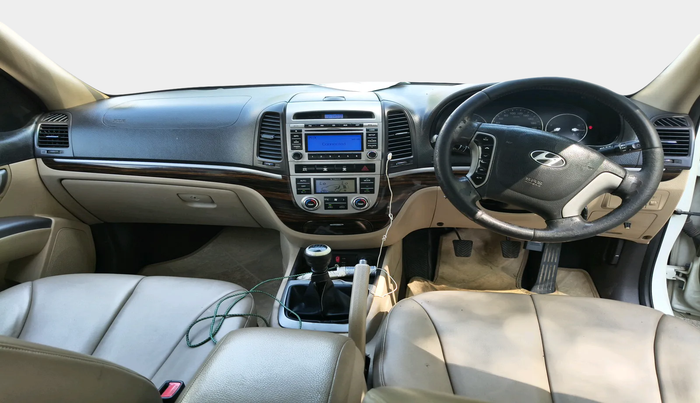 2013 Hyundai Santa Fe 2 WD, Diesel, Manual, 2,16,236 km, interior