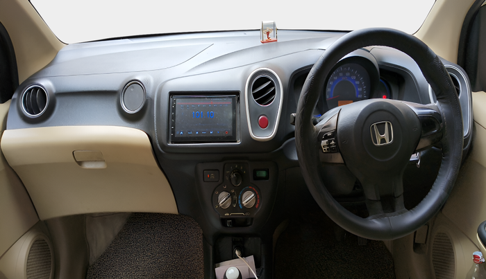 2015 Honda Mobilio 1.5L I-DTEC S, Diesel, Manual, 1,89,891 km, interior