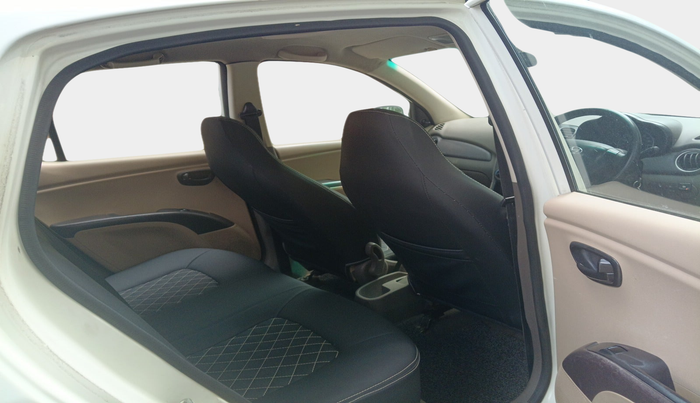 2015 Hyundai i10 MAGNA 1.1, Petrol, Manual, 64,534 km, interior