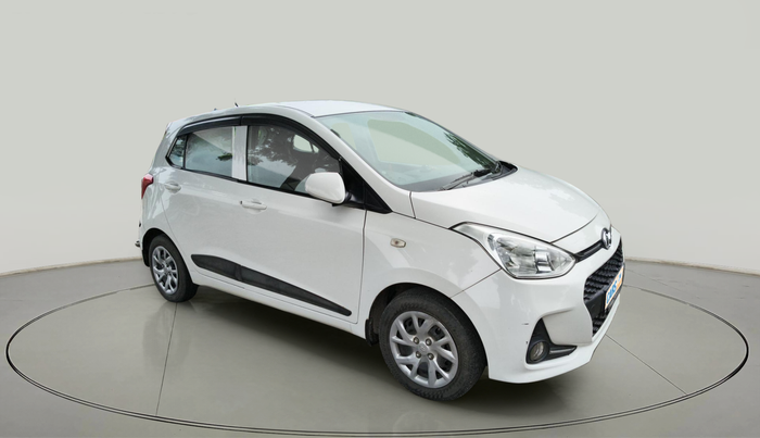 2017 Hyundai Grand i10 SPORTZ 1.2 KAPPA VTVT, Petrol, Manual, 90,532 km, exterior