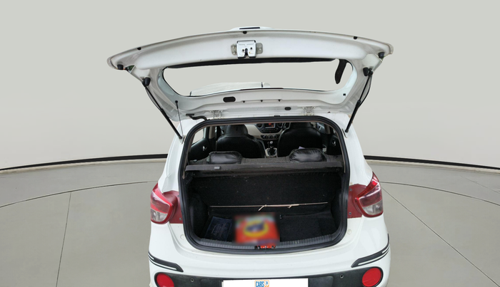 2017 Hyundai Grand i10 SPORTZ 1.2 KAPPA VTVT, Petrol, Manual, 90,532 km, exterior