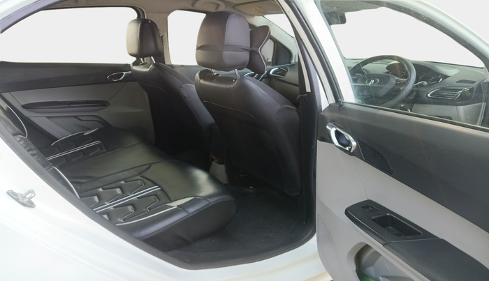 2019 Tata Tiago XZ PETROL, Petrol, Manual, 45,836 km, interior