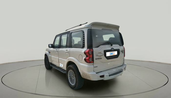 2016 Mahindra Scorpio S10 AT, Diesel, Automatic, 99,437 km, exterior