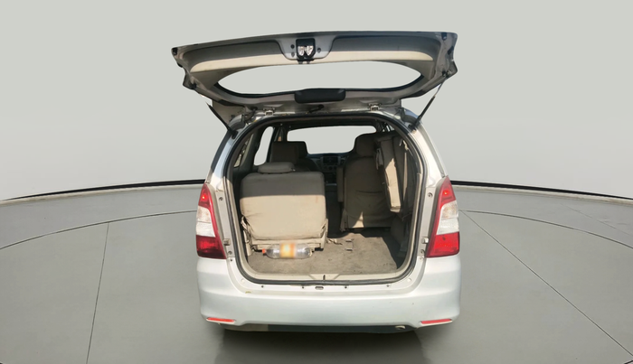 2012 Toyota Innova GX 2.5 7 STR, Diesel, Manual, 2,27,723 km, exterior