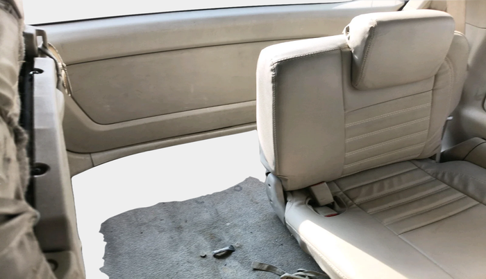 2012 Toyota Innova GX 2.5 7 STR, Diesel, Manual, 2,27,723 km, interior