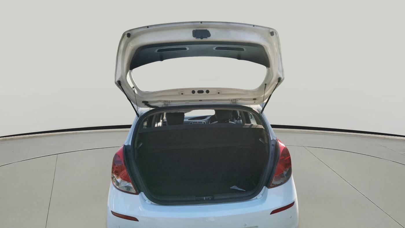 2012 Hyundai i20 MAGNA (O) 1.4 CRDI, Diesel, Manual, 1,15,010 km, exterior