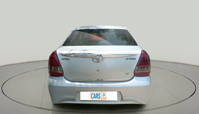 2011 Toyota Etios V, Petrol, Manual, 1,32,653 km, exterior