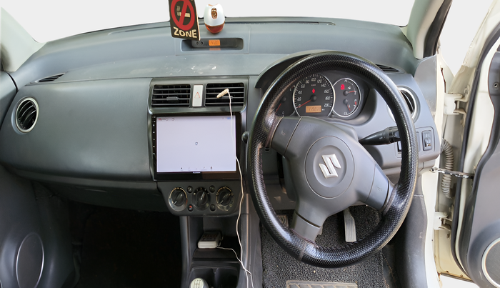 2010 Maruti Swift VDI, Diesel, Manual, 1,15,832 km, interior