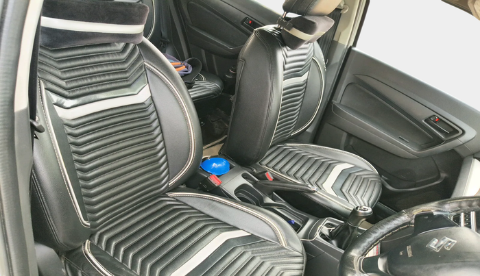 2017 Maruti Vitara Brezza LDI (O), Diesel, Manual, 80,433 km, interior