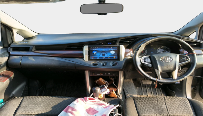 2017 Toyota Innova Crysta 2.8 GX AT 7 STR, Diesel, Automatic, 1,17,671 km, interior