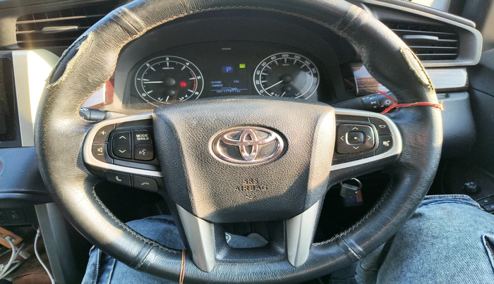 2017 Toyota Innova Crysta 2.8 GX AT 7 STR, Diesel, Automatic, 1,17,671 km, interior