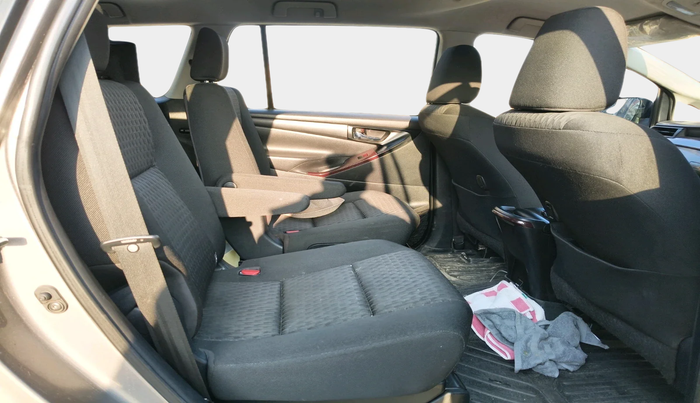 2017 Toyota Innova Crysta 2.8 GX AT 7 STR, Diesel, Automatic, 1,17,671 km, interior