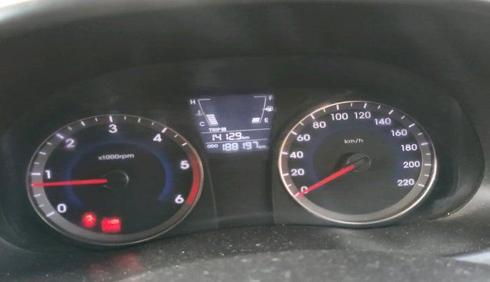 2014 Hyundai Verna FLUIDIC 1.6 CRDI SX, Diesel, Manual, 1,88,197 km, interior