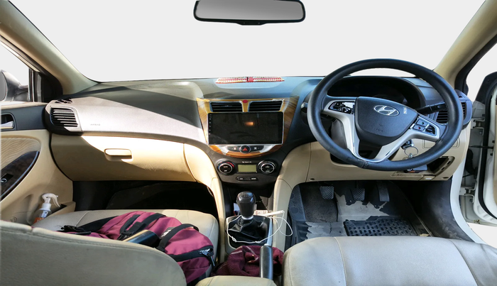 2014 Hyundai Verna FLUIDIC 1.6 CRDI SX, Diesel, Manual, 1,88,197 km, interior