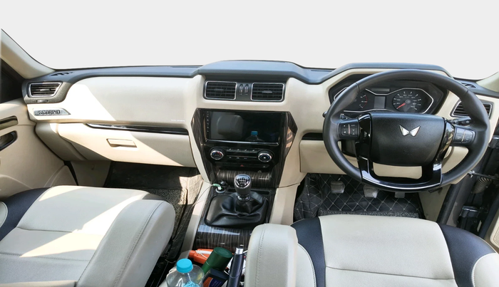 2022 Mahindra SCORPIO CLASSIC S11 MT 7S CC, Diesel, Manual, 26,416 km, interior