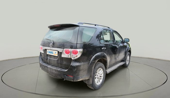 2013 Toyota Fortuner 3.0 4X2 AT, Diesel, Automatic, 92,132 km, exterior