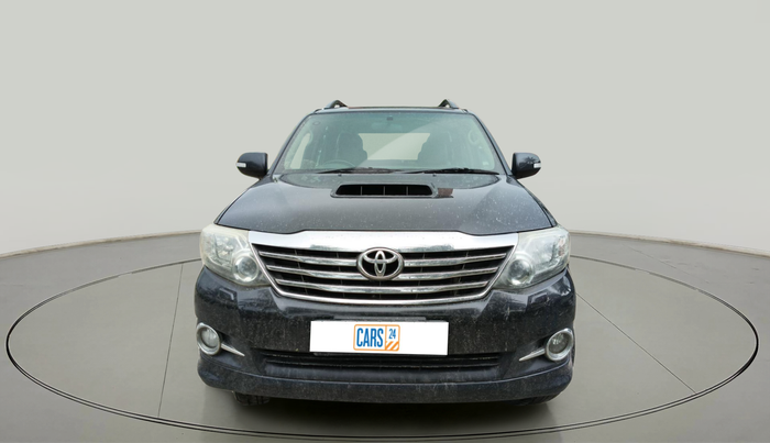 2013 Toyota Fortuner 3.0 4X2 AT, Diesel, Automatic, 92,132 km, exterior