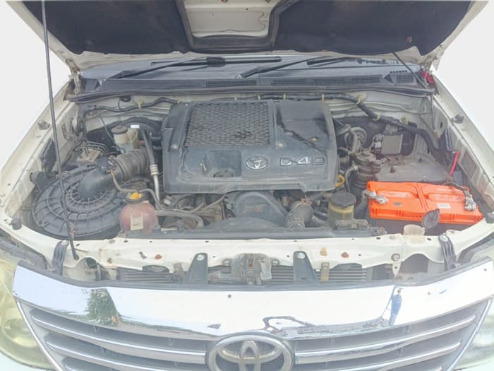 2013 Toyota Fortuner 3.0 4X2 MT, Diesel, Manual, 87,098 km, exterior