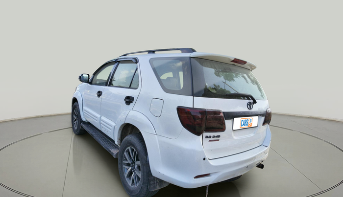 2012 Toyota Fortuner 3.0 4X2 AT, Diesel, Automatic, 1,80,000 km, exterior