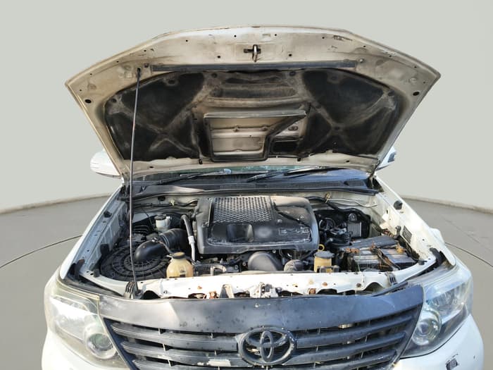 2012 Toyota Fortuner 3.0 4X2 AT, Diesel, Automatic, 1,80,000 km, exterior