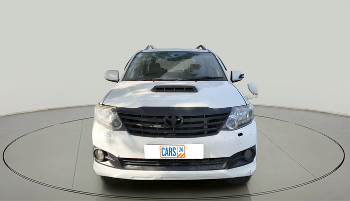 2012 Toyota Fortuner 3.0 4X2 AT, Diesel, Automatic, 1,80,000 km, exterior