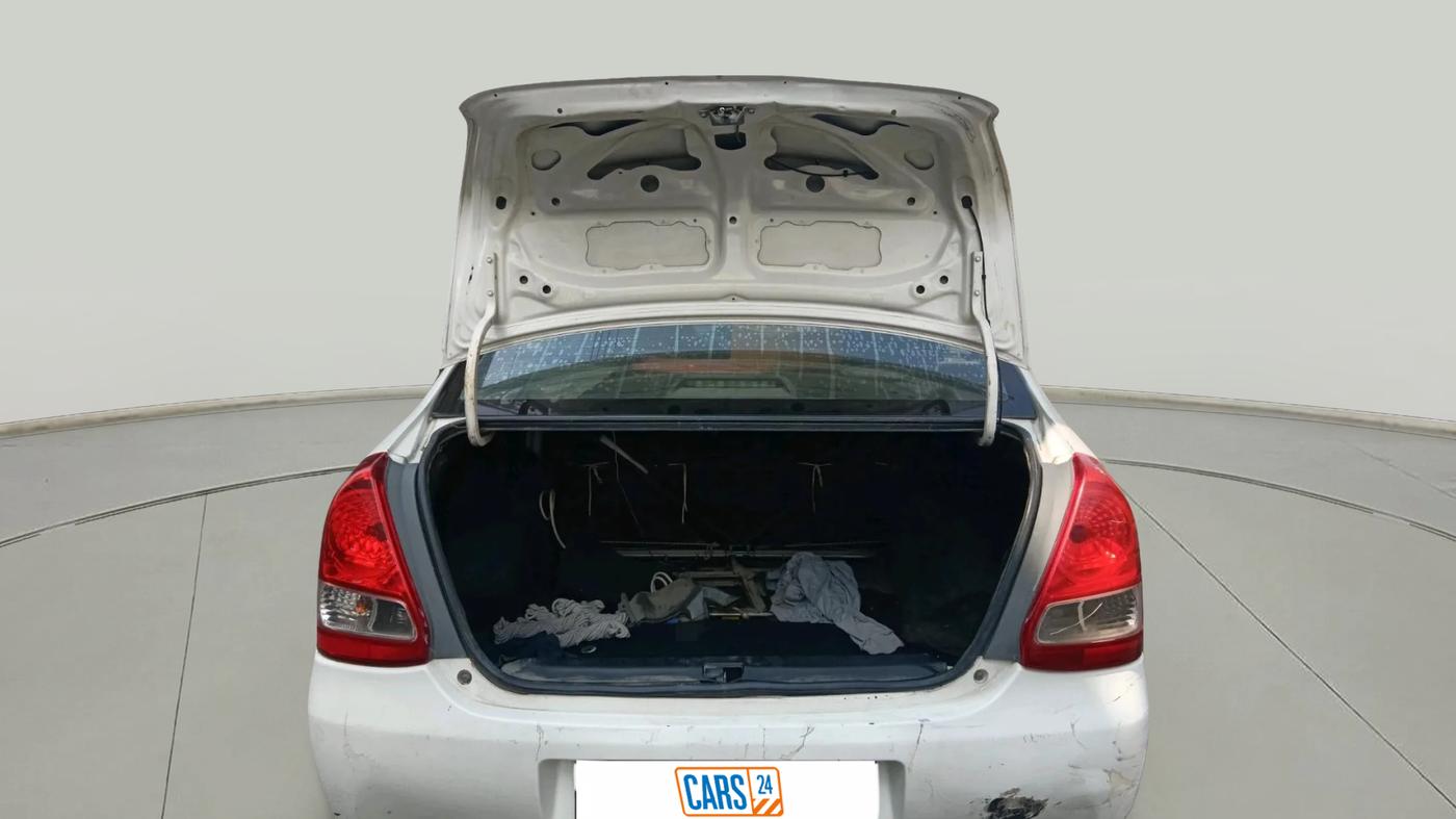 2011 Toyota Etios G, Petrol, Manual, 2,07,402 km, exterior