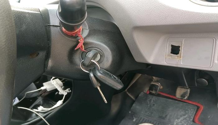 2011 Toyota Etios G, Petrol, Manual, 2,07,402 km, interior